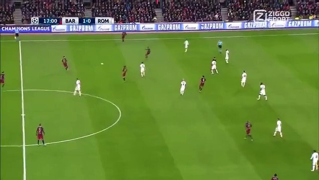 Incroyable action du trio Messi Suarez Neymar sur le but de Messi!