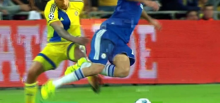 Ben Haim T. Red card - Maccabi Tel Aviv 0 - 1 Chelsea - 24/11/2015