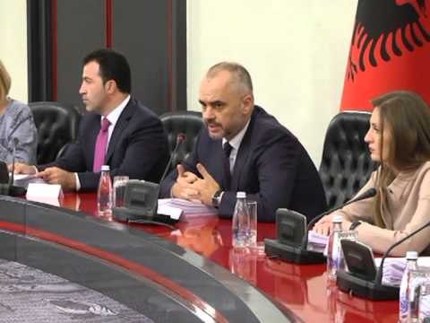 BLLOK VENDI LAJMET ME TE RENDESISHME TE 24 OREVE TE FUNDIT LAJM