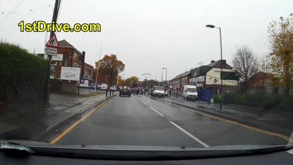 POLICE CHASE Motorcycle Puts STICKER On COPS Car Bike CRASH Running From The COP INSTANT K