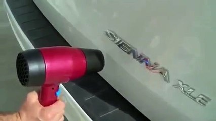 Как убрать мелкую вмятину на авто с помощью фена и освежителя