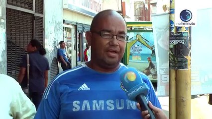 Venezolanos intercambian medicinas con alimentos para obtener lo que necesitan