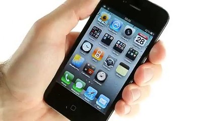 Apple iPhone 4 first look