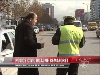 Policë civil ruajnë semaforët - News, Lajme - Vizion Plus