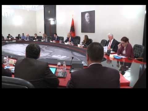 STATUSI E ZGJEDHJET NE BE SIPAS ANALISTEVE NEVOJITET NJE KONCEPT I RI PER REFORMAT LAJM