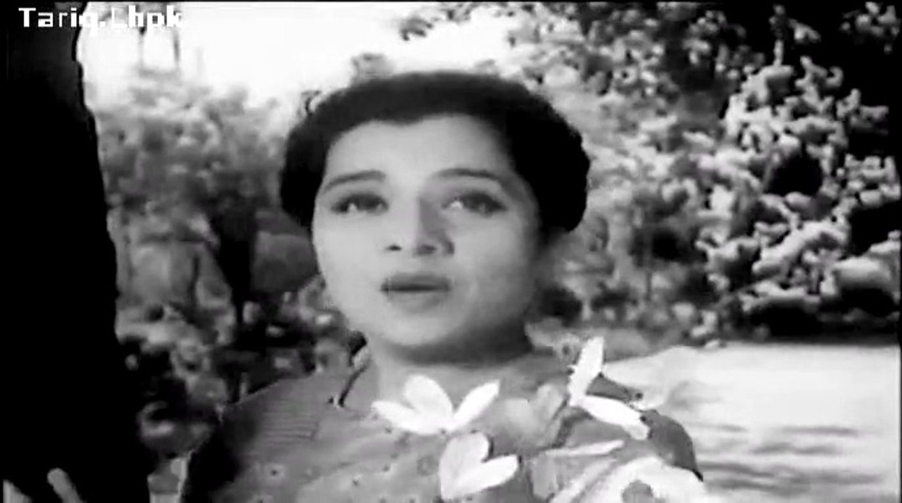Kisi ne apna bana ke mujhko muskrana sikha diya=1953