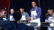 Cam Newton Holds ‘Dabbing Contest’ at Thanksgiving Jam