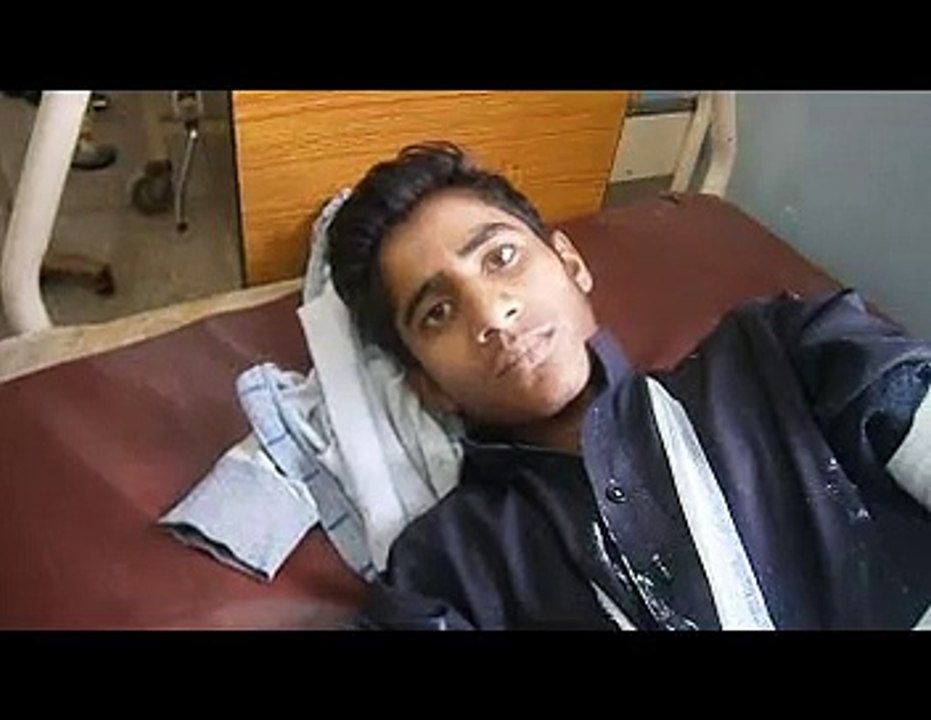 کوھاٹ تحریک انصاف کی تعلیمی ایمرجنسی‘ سرکاری سکول کے معلم کا طالب علم پر تشدد‘ نویں کلاس کے طالب علم کا ہاتھ توڑ ک بھڑاس