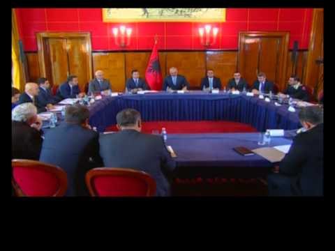 VJEDHJA E ENERGJISE EDI RAMA KERKON NDESHKIMIN E ABUZUESVE NGA PROKURORIA LAJM