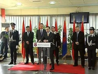 BLLOK VENDI LIROHET XHELAL MZIU, FESTOHET 101 VJETORI I POLICISE LAJM