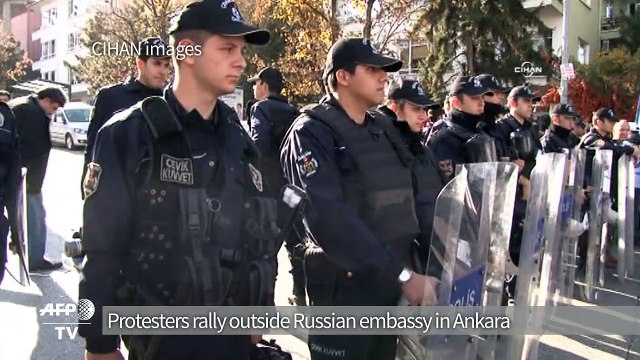 Protesters rally outside Russian embassy in Ankara