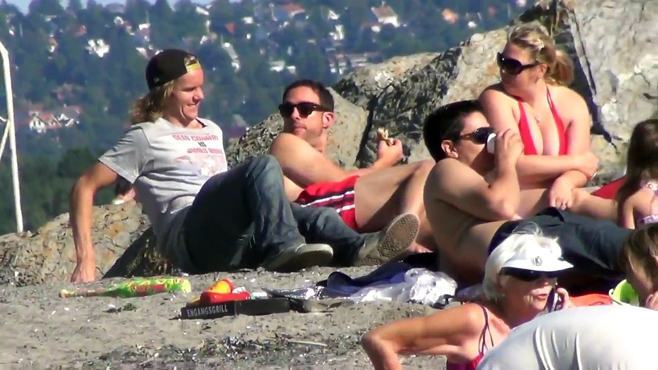 Spooning People