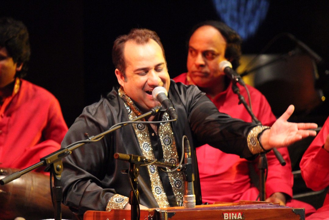 Rahat Fateh Ali Khan on fire at the London O2 Arena! LIVE! Part 1