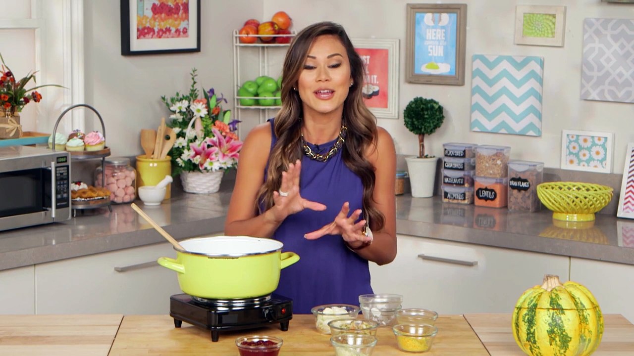 Turn Your Thanksgiving Leftovers Into a Game-Day-Ready Dip