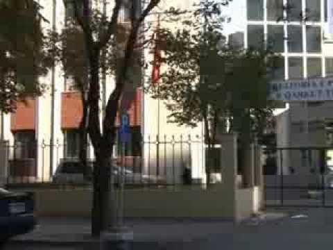 TRAFIKONIN KOKAINE DY NE PRANGA NGA POLICIA E TIRANES NJERI NE KERKIM LAJM