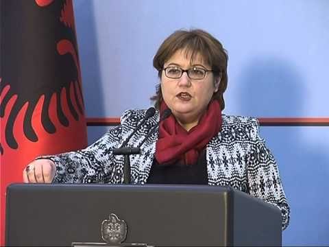 PADITET SERISH XHELAL MZIU NE FUSHATE SHTOI 3100 FAMILJE NE SKEMEN E NDIHMES EKONOMIKE LAJM