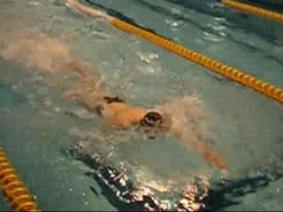 Compète de natation universitaire