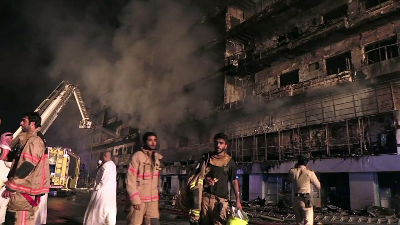 حريق في مبان سكنية في دبي