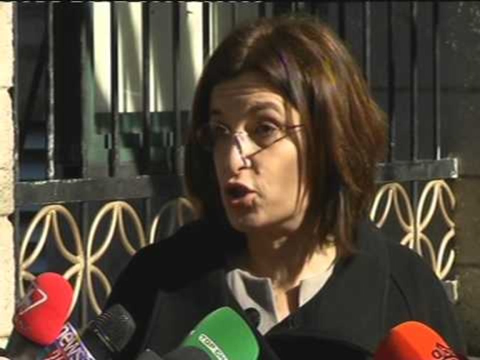 NENPUNESI CIVIL NDRYSHIM LIGJI,PD VAZHDON BOJKOTIN,VETEM PDIU NGA OPOZITA LAJM