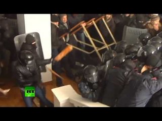 SITUATA NE UKRAINE BE BEN THIRRJE PER MBAJTJEN E ZGJEDHJEVE TE PARAKOHSHME LAJM