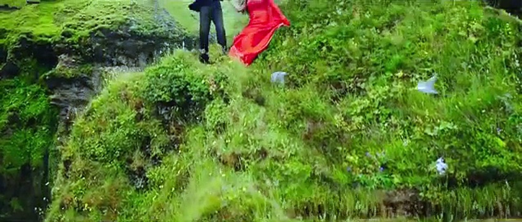 Gerua - Shah Rukh Khan _ Kajol _ Dilwale _ Pritam _ SRK Kajol Official New Song Video 2015