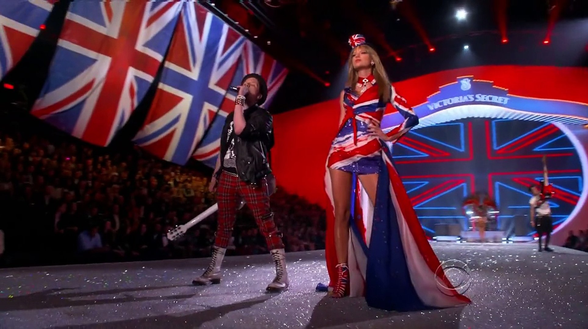 Show fall. Show fall. Trapt shadow work 2020. Intimissimi fashion show fall winter 2011. Show fall.