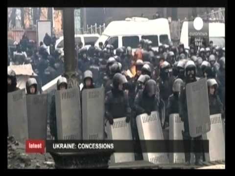 SITUATA NE UKRAINE RUSIA LEVRON NDIHMAT OPOZITA PERGJIGJE NEGATIVE NE BERLIN LAJM