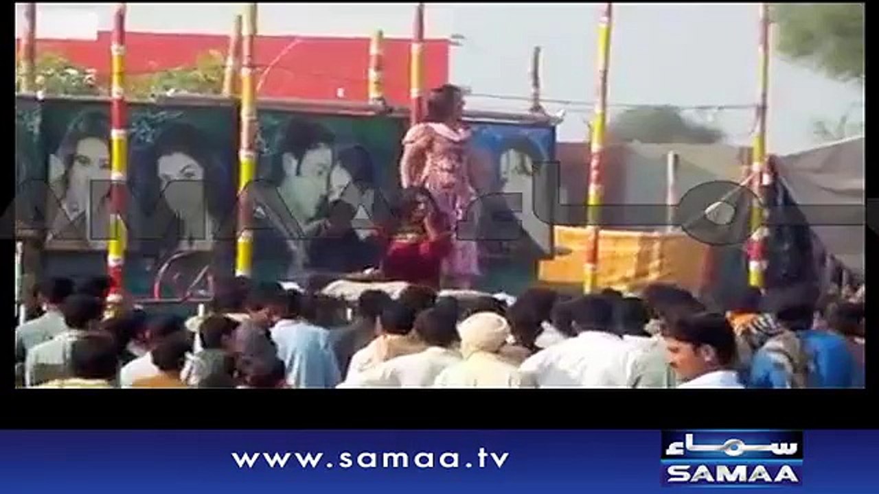 Height of vulgarity in Muzaffargarh _ SAMAA TV
