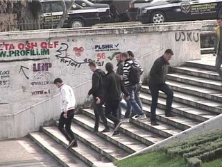 NDJEKJA E DY UNIVERSITETEVE MINISTRIA E ARSIMIT THOTE SE KJO GJE NUK ESHTE E LIGJSHME LAJM