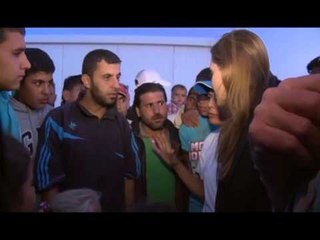 REFUGJATET SIRIANE NE LIBAN VIZITOHEN NGA AFER NGA AKTORJA E FAMSHME ANGELINE JOLIE LAJM