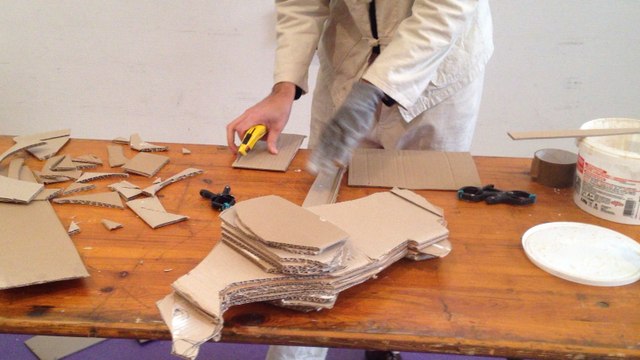 Performance de Bernardo Garcia à la halle aux Toiles