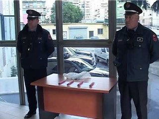 KAPET ME DINAMIT NE TRUP 50 VJEÇARI DYSHOHET PER IMPLIKIM NE NGJARJE TE RENDA LAJM