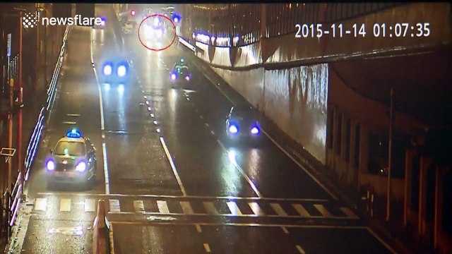 Allegedly drunk driver drags policeman for 1000m to avoid car check