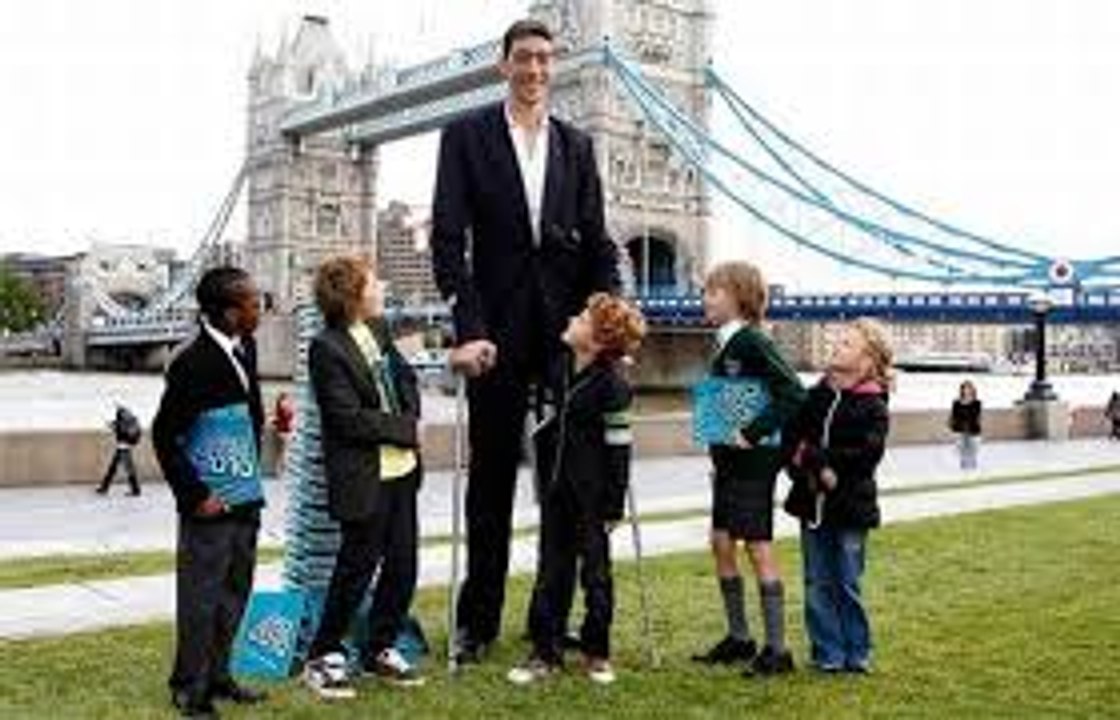 The tallest man living is Sultan Kösen