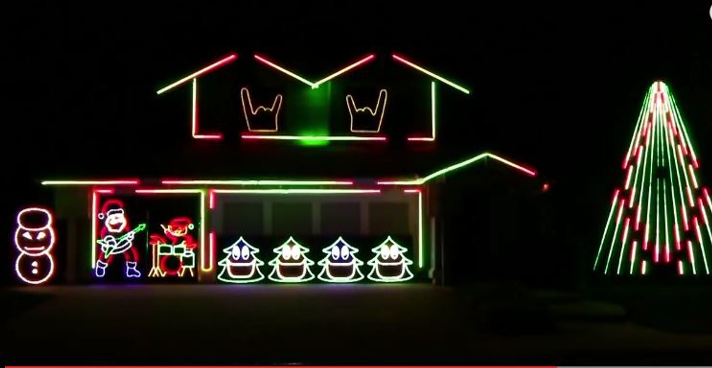 Slipknot : une maison illuminée pour Noël 2015