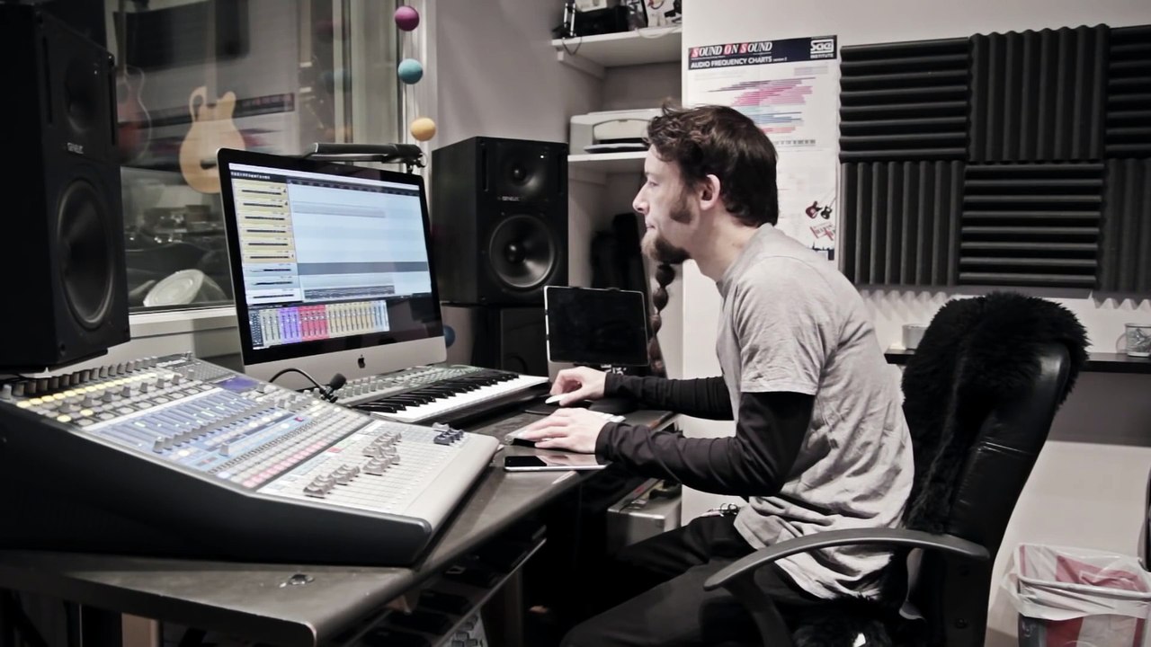 Great Metal Cover Version of Adele's Hit "Hello"