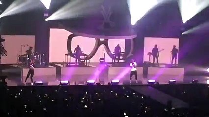 Maitre Gims  & Vitaa - Game Over [Warano Tour, Le Dôme Marseille 24-11-15]