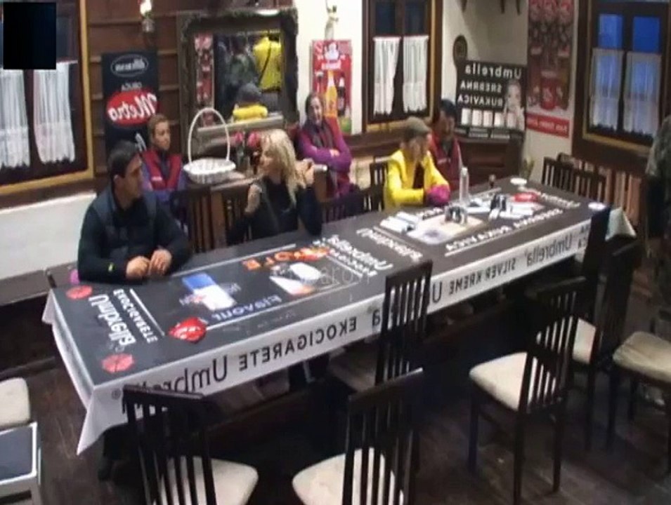 Farma 6 | Ogromna torta za Vendi [25. 11. 2015.]