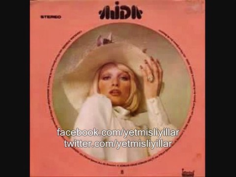 AJDA PEKKAN - HOŞGÖR SEN