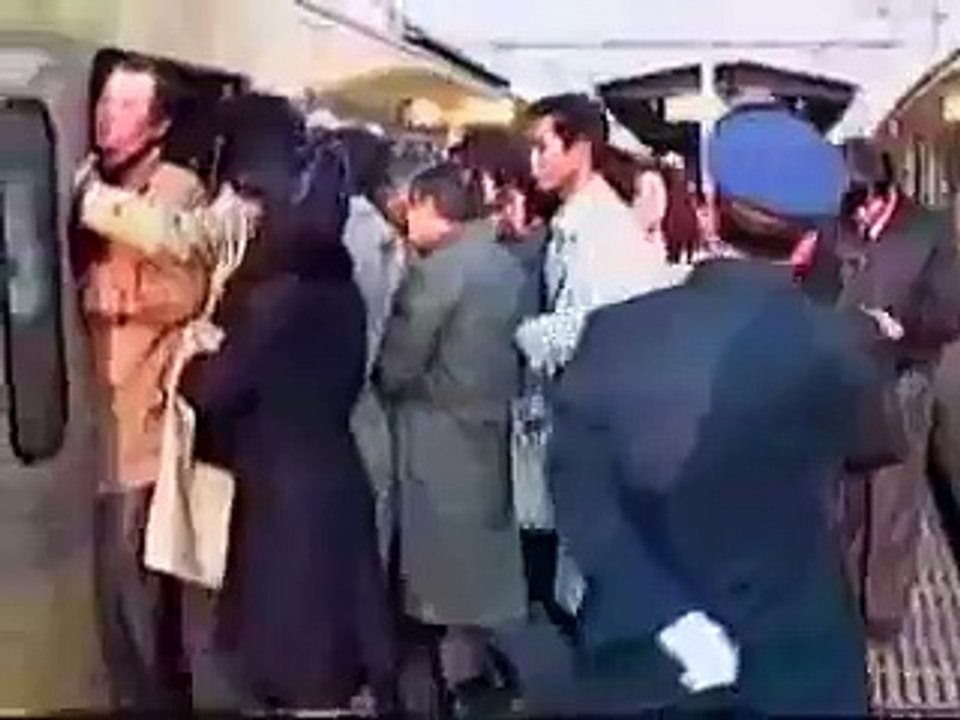 Dont know where this Happens..... is this is a TRAIN