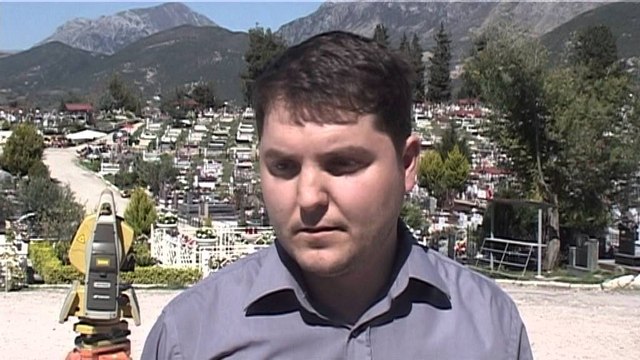 NIS NDERTIMI I VARREZAVE MURALE NE TIRANE