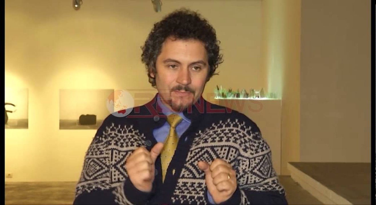 “Onufri 2015”, ekspozita në Galerinë e Arteve sjell artin mbi qelq - Ora News- Lajmi i fundit