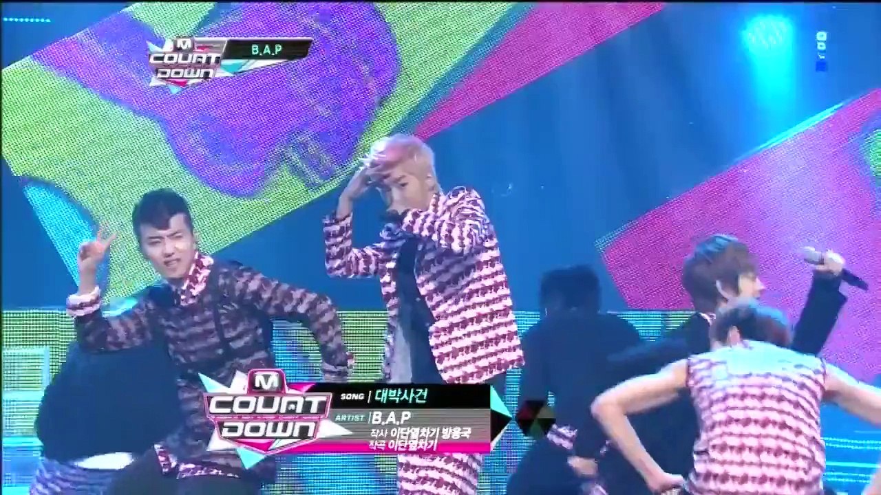B.A.P_ 대박사건 (Crash by B.A.P @Mcountdown 2012.08.30)
