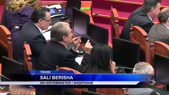 LARGIMET NGA ADMINISTRATA, DEBATE NE KUVEND