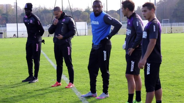 Les Violets à l'entraînement avant la réception de Nice