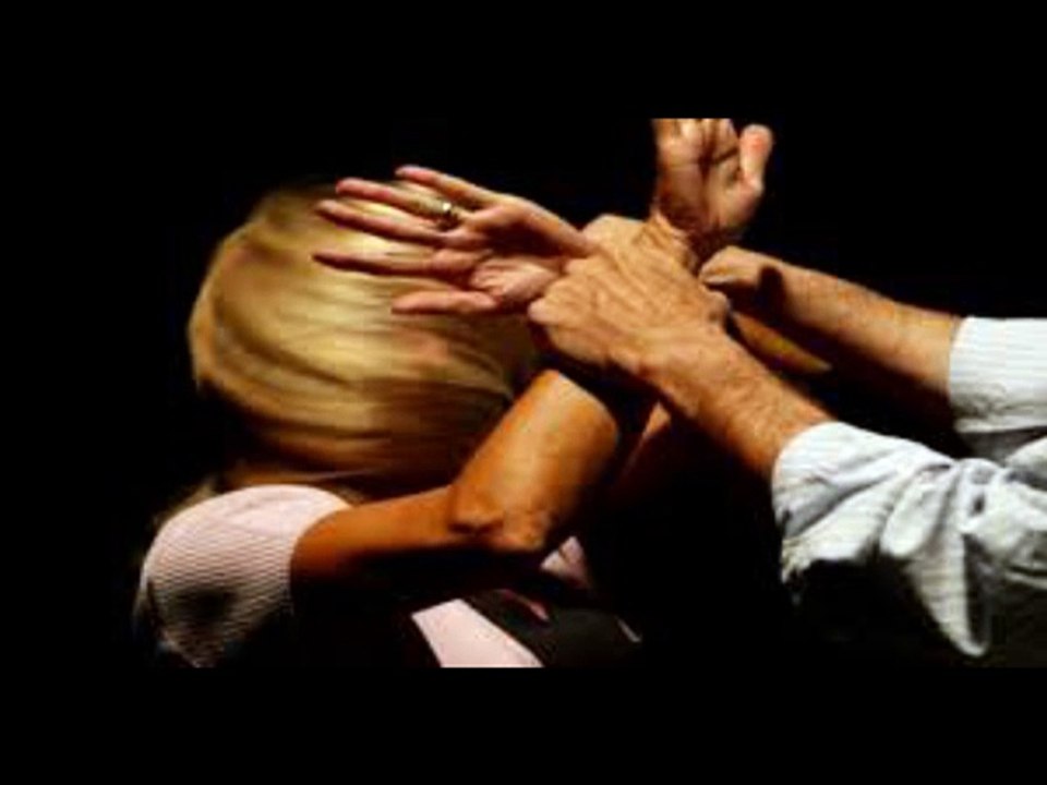 Giornata Mondiale contro la Violenza sulle Donne: intervista a Elisabetta, da vittima a sostegno per donne in difficoltà