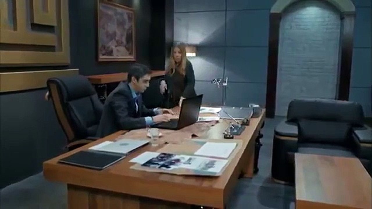 مسلسل وادي الذئاب الجزء العاشر الحلقتين 17+18 مترجم