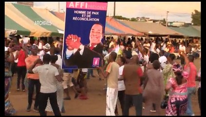 Le 13 Heures de RTI 1 du 25 Novembre 2015 avec Delphine Gbla