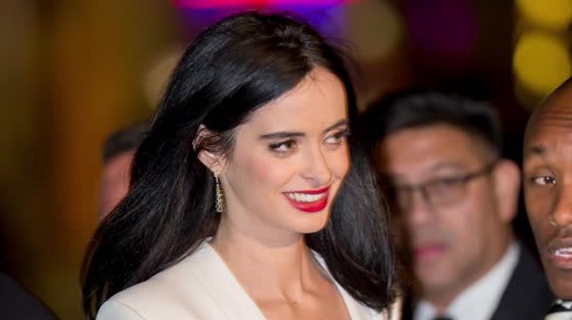 Krysten Ritter a 2 looks superbes au Jimmy Kimmel Live