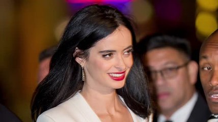 Krysten Ritter a 2 looks superbes au Jimmy Kimmel Live